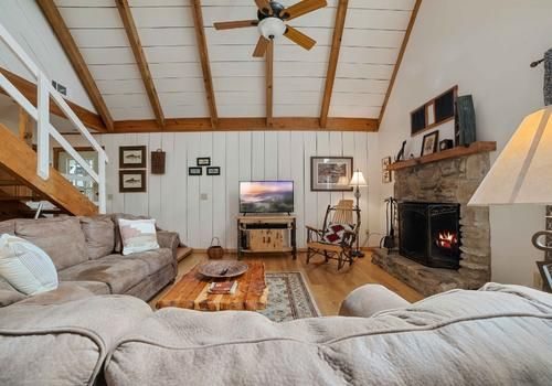 lodges-at-eagles-nest