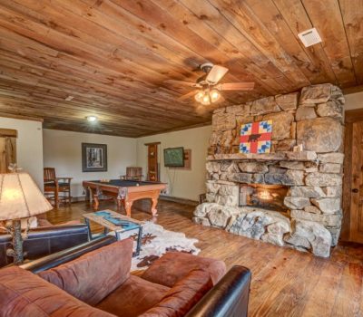 Cabin-rental-blue-ridge-ga RestingBearRetreat19 (Medium)