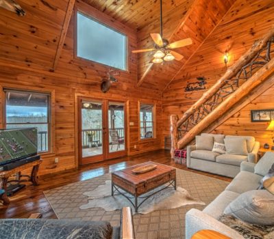 blue-ridge-ga RestingBearRetreat4 (Medium)